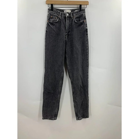 Zara Women's The 90's Mom Mid Rise Straight‎ Leg Distressed Denim Jeans Size 2 - Picture 1 of 14